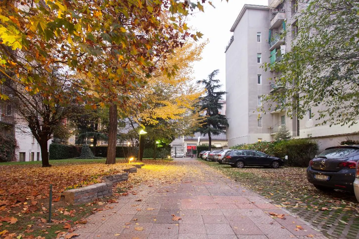 iH Aparthotel Milano Argonne Park Garten