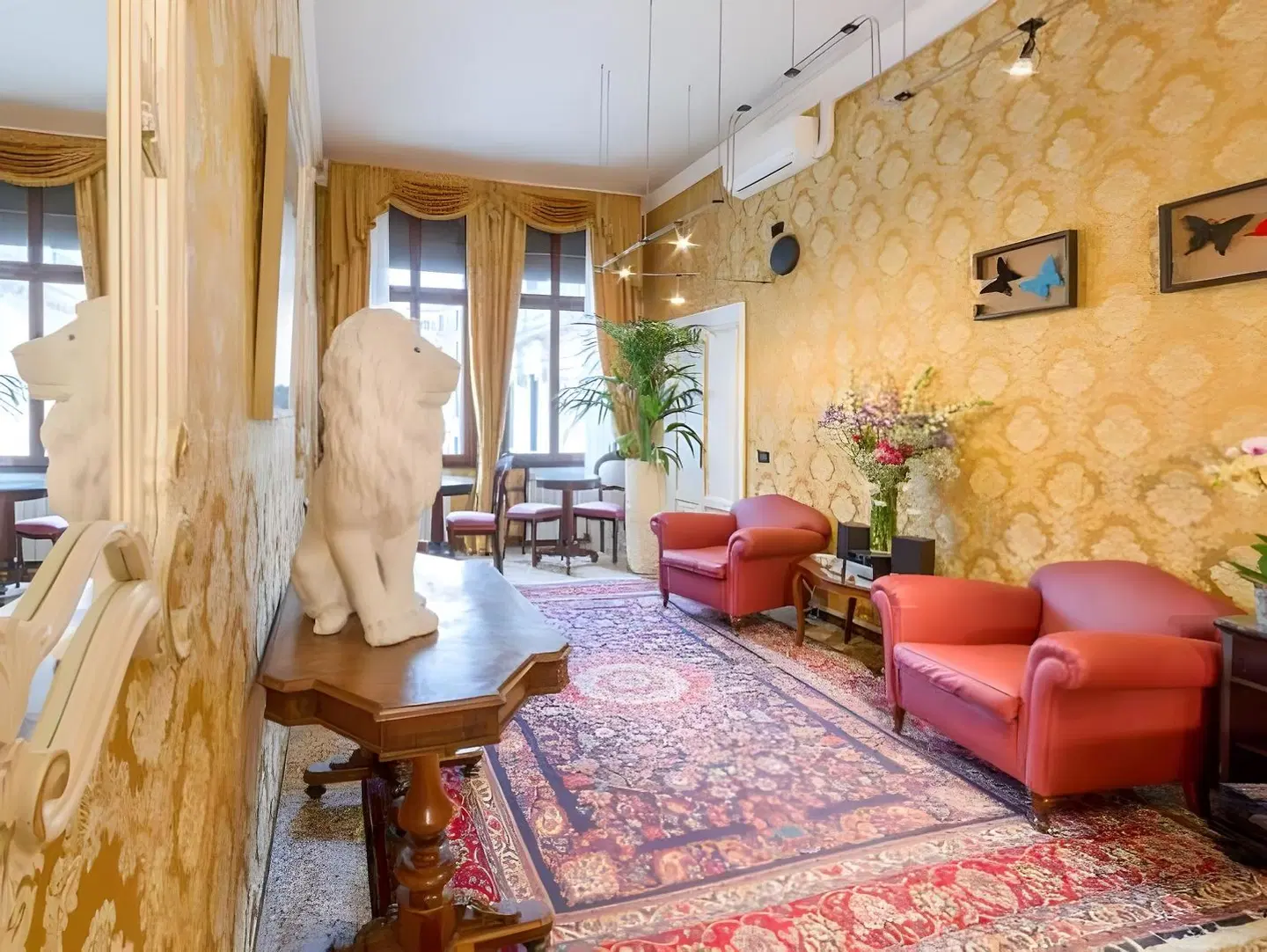 Friendly Venice ROOM_EXAMPLE