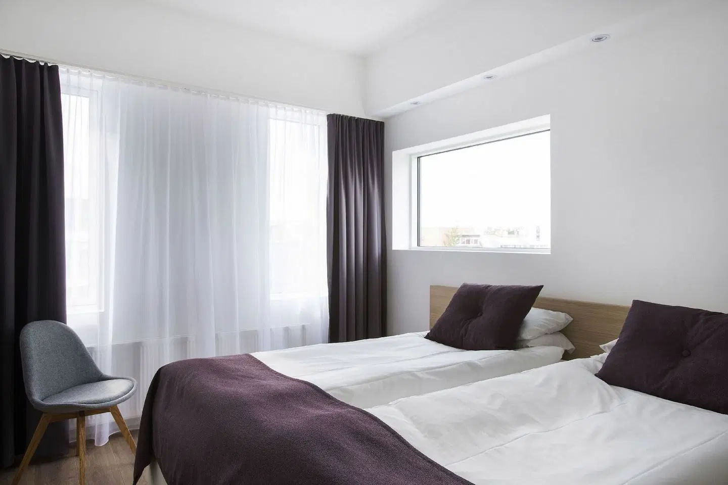 Storm Hotel ROOM_EXAMPLE