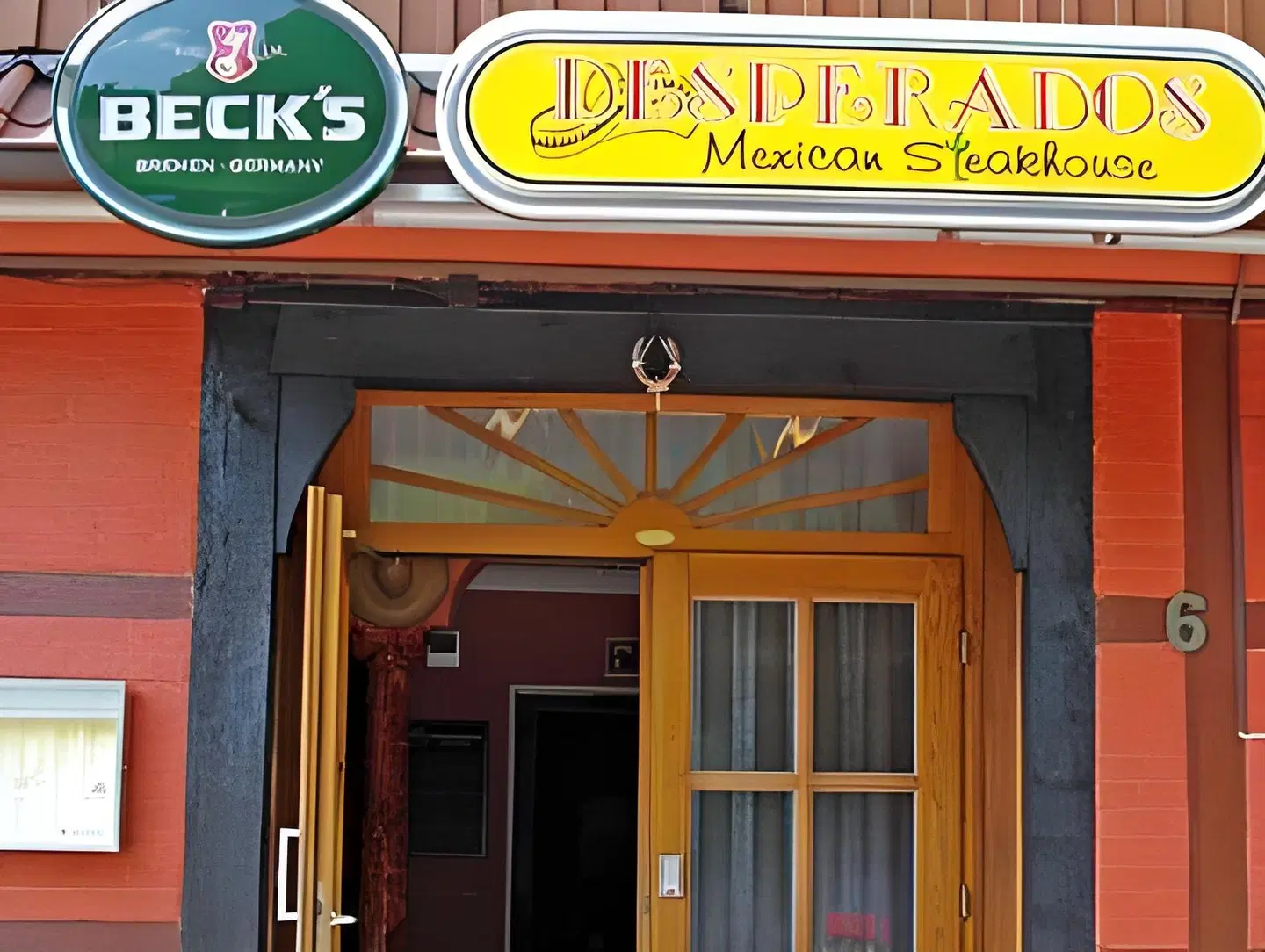 Desperados EXTERIOR