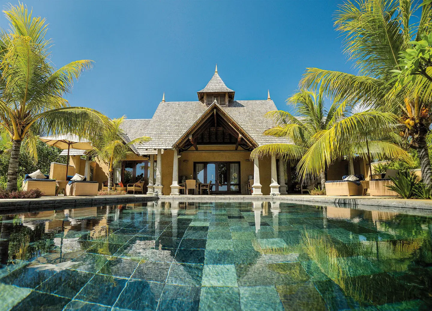 Maradiva Villas Resort & Spa OUTDOOR_POOL