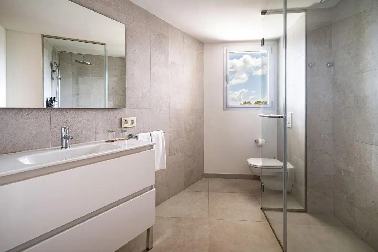 Innside by Melia Calvia Beach Badezimmer