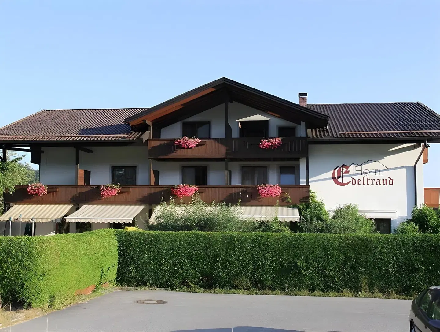 Edeltraud EXTERIOR