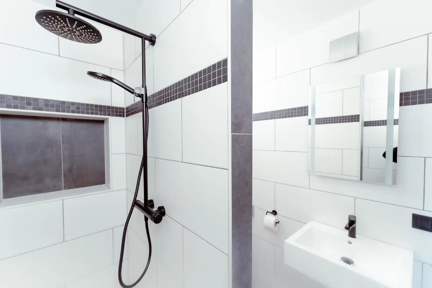 Fischhaus Alberthafen Badezimmer
