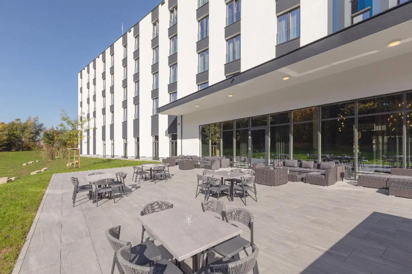 Candlewood Suites Augsburg By Ihg Terrasse