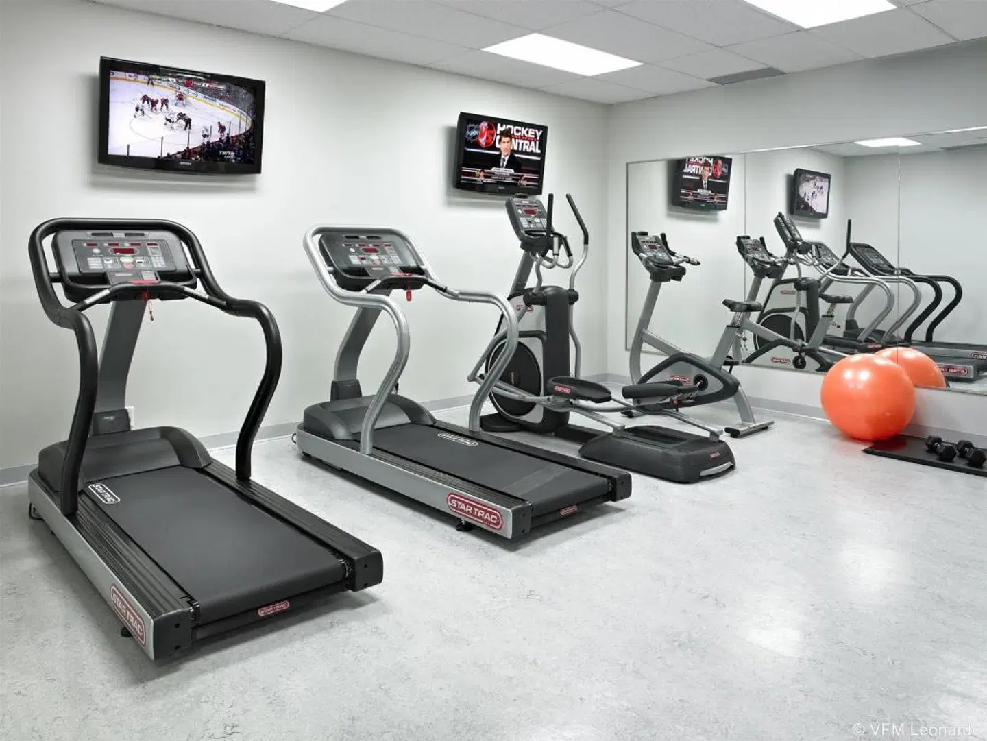 Coast Chilliwack Hotel SPORTS_AND_LEISURE