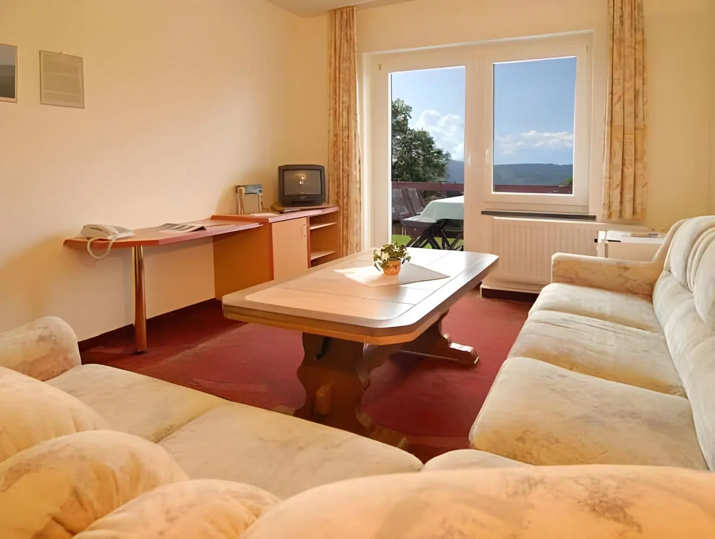Lilienstein ROOM_EXAMPLE