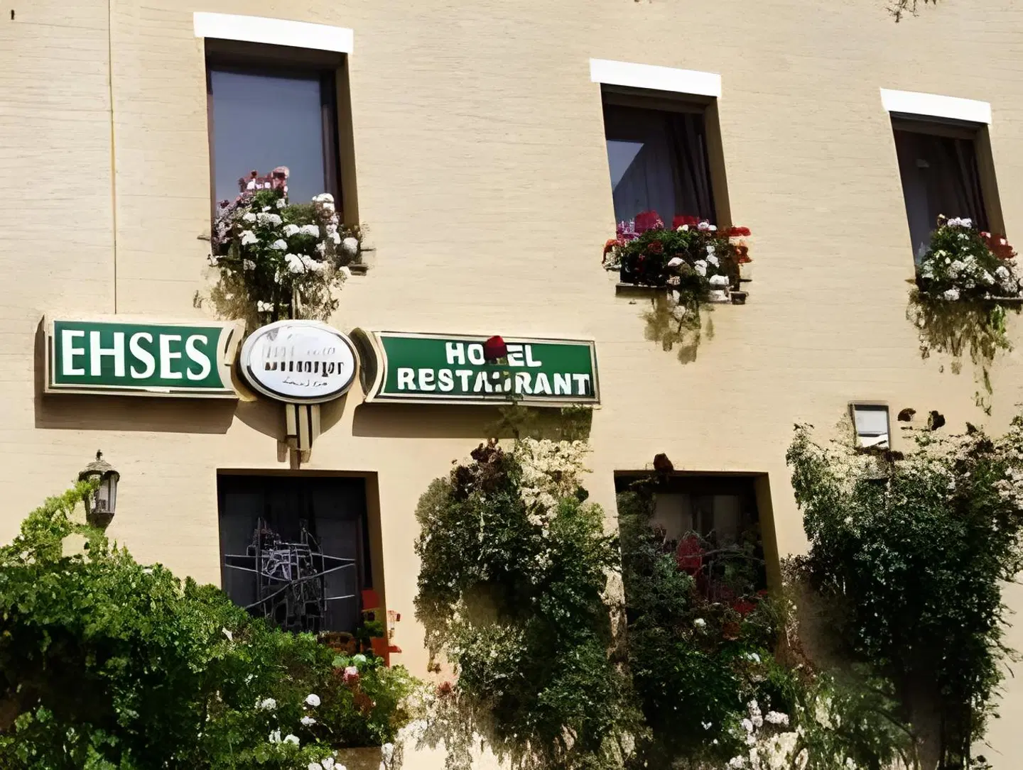 Ehses EXTERIOR