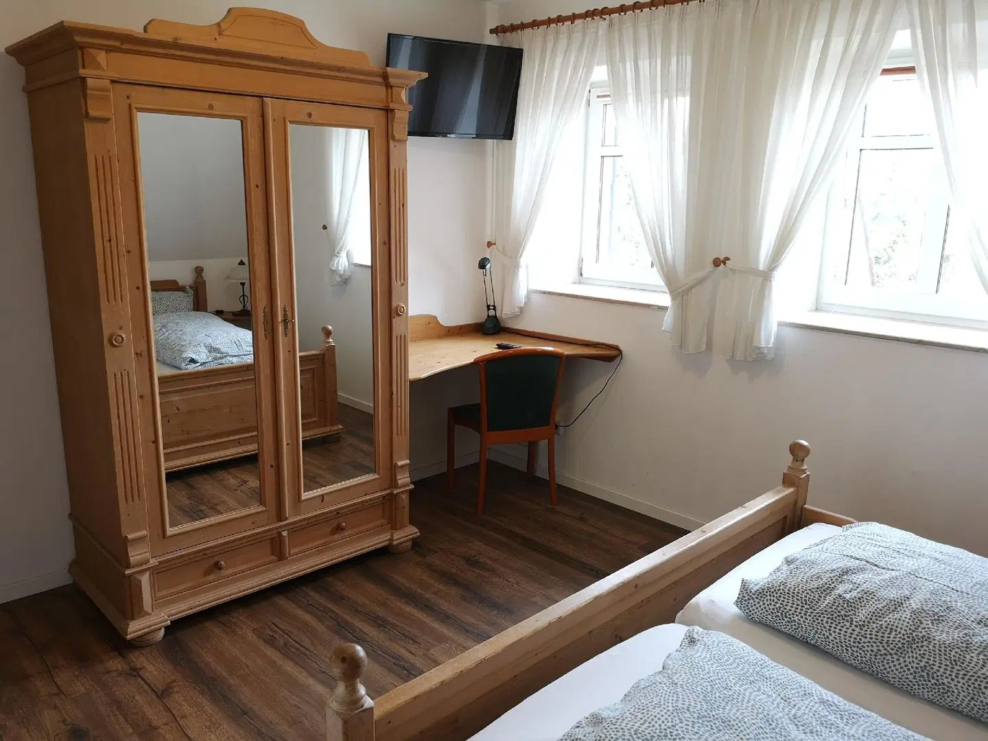 Emmis Erbe ROOM_EXAMPLE