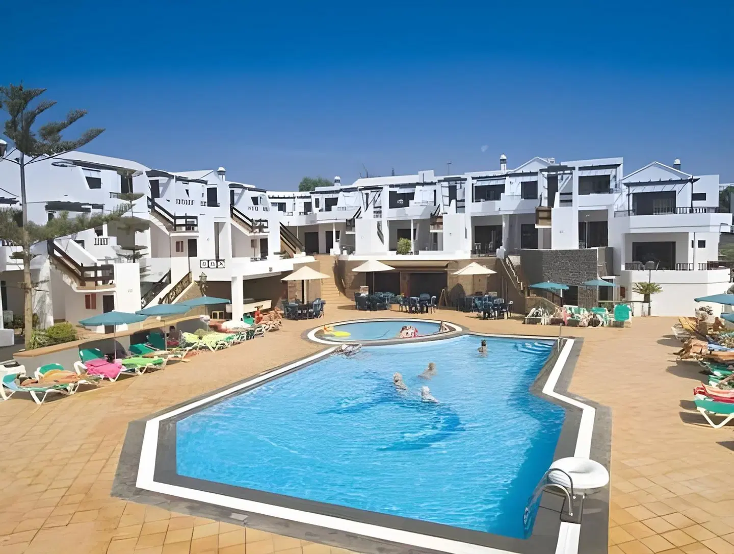 Club Oceano OUTDOOR_POOL