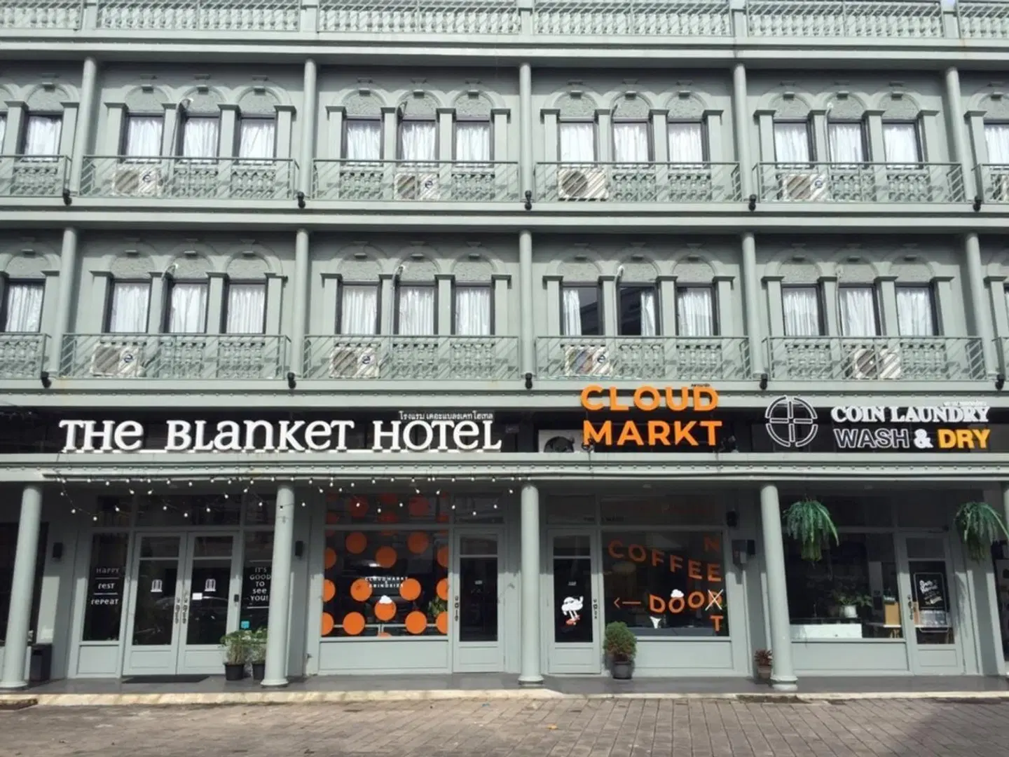 The Blanket Hotel Phuket Town EXTERIOR