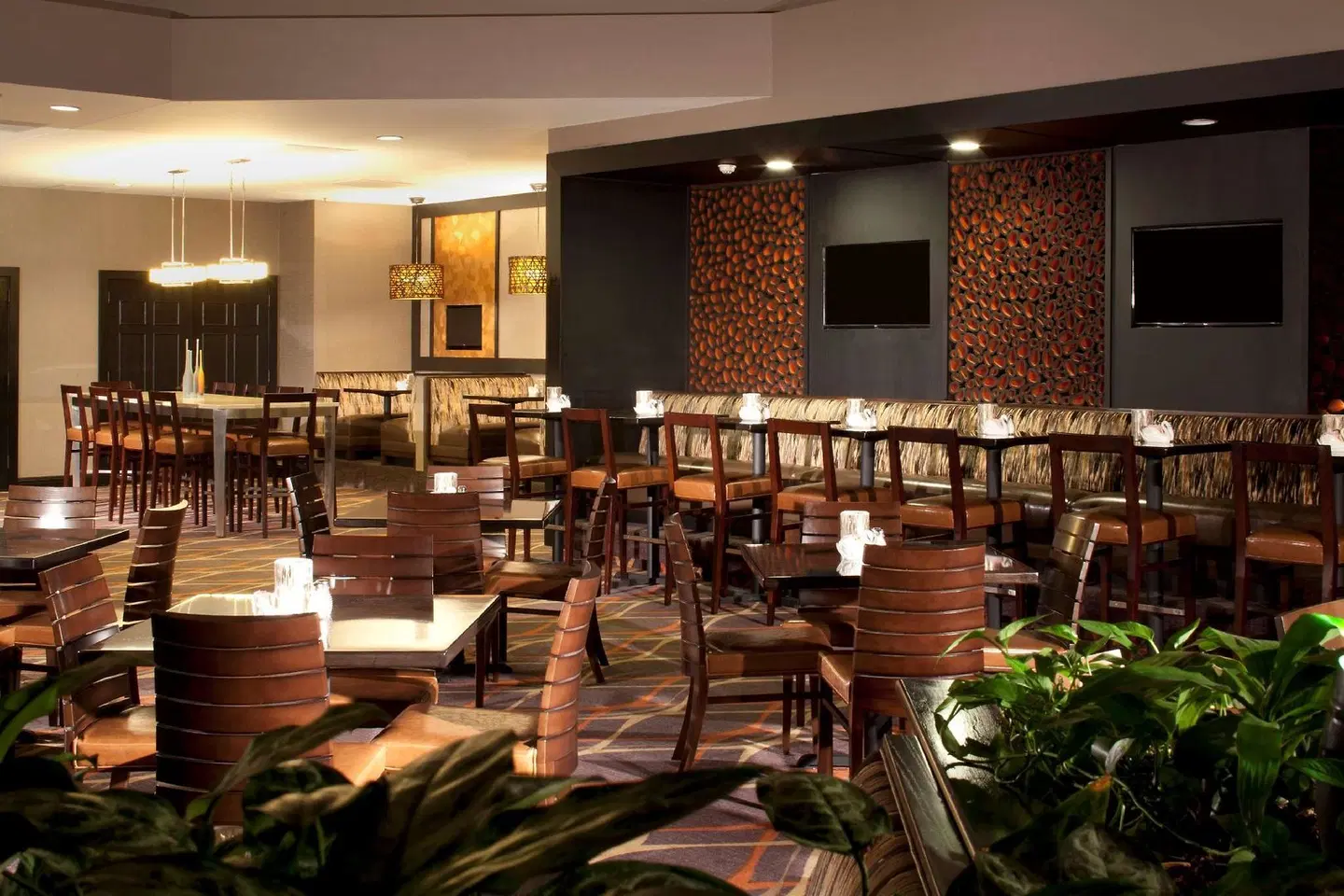 Embassy Suites by Hilton Austin Arboretum Restaurant