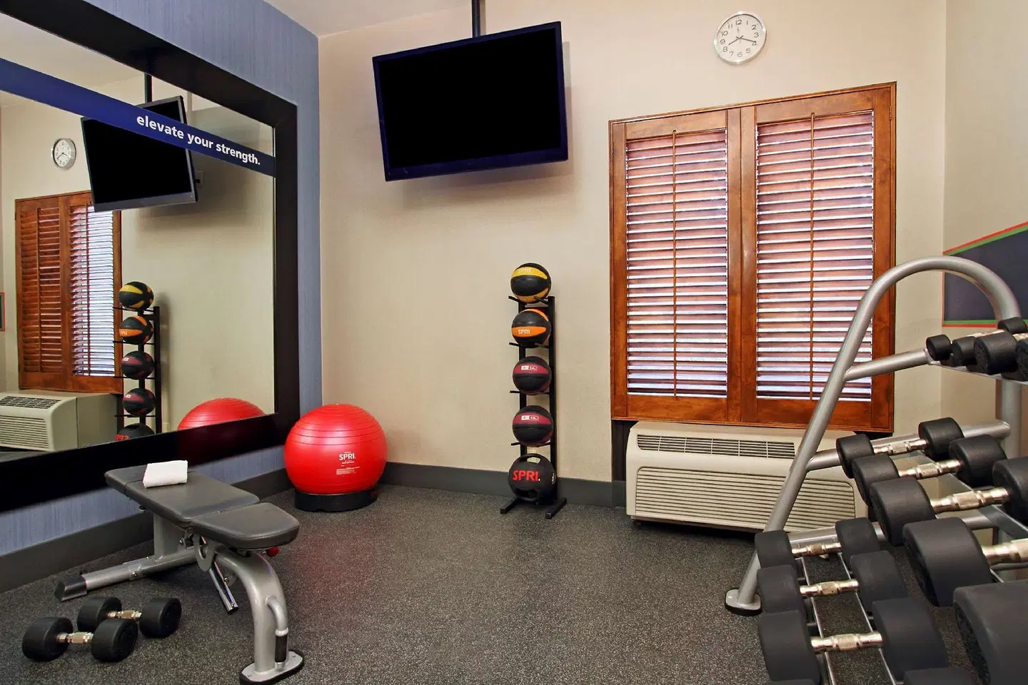 Hampton Inn Austin/Airport Area South SPORTS_AND_LEISURE