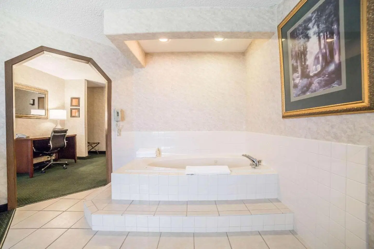 Yellowstone River Inn & Suites Badezimmer