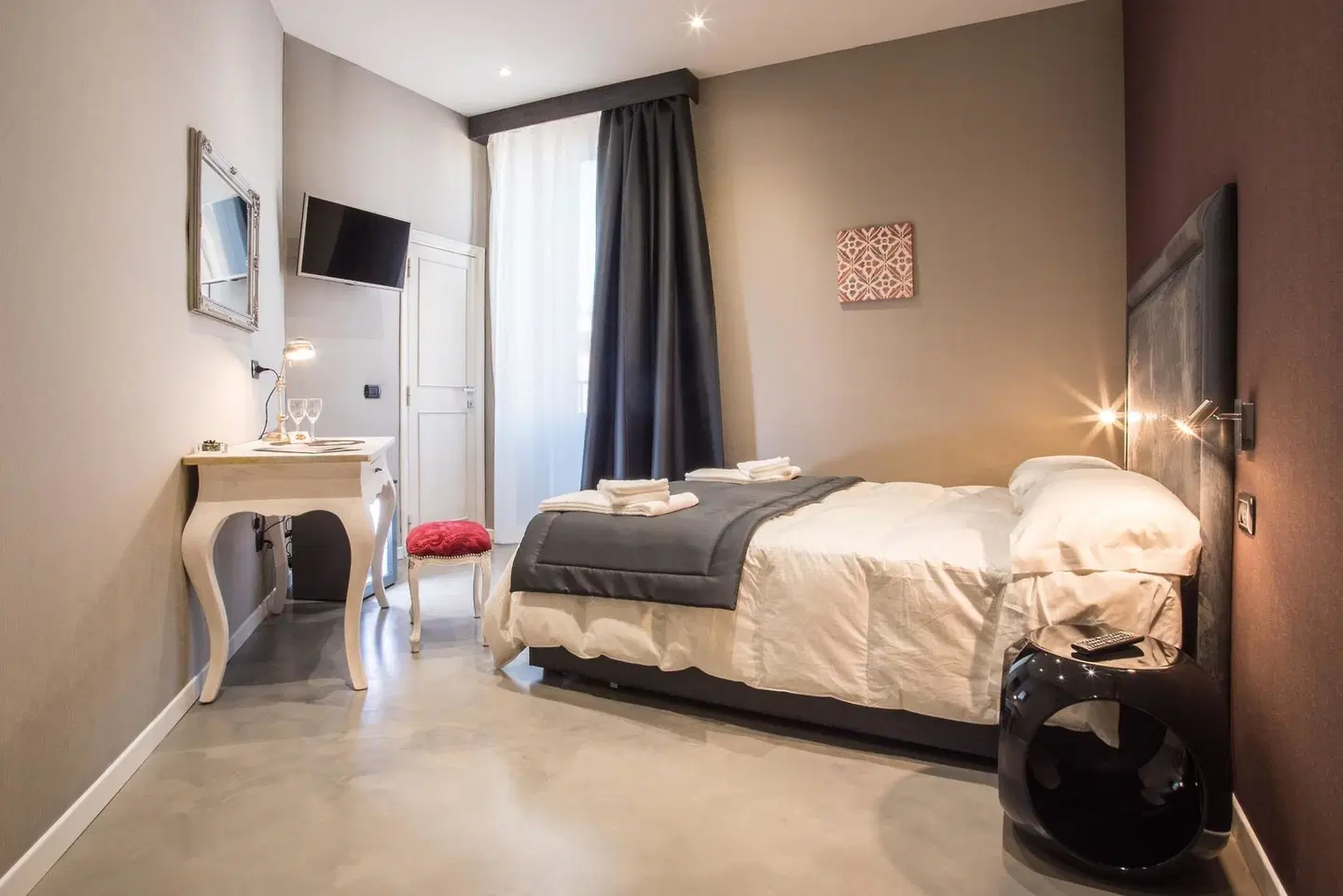 Roma 2B ROOM_EXAMPLE