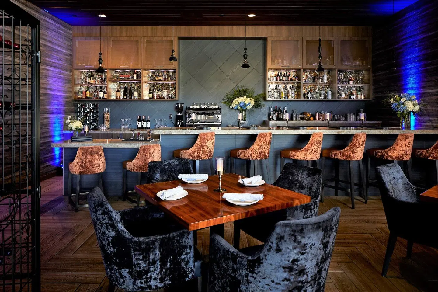 Legacy Resort Hotel & Spa Bar