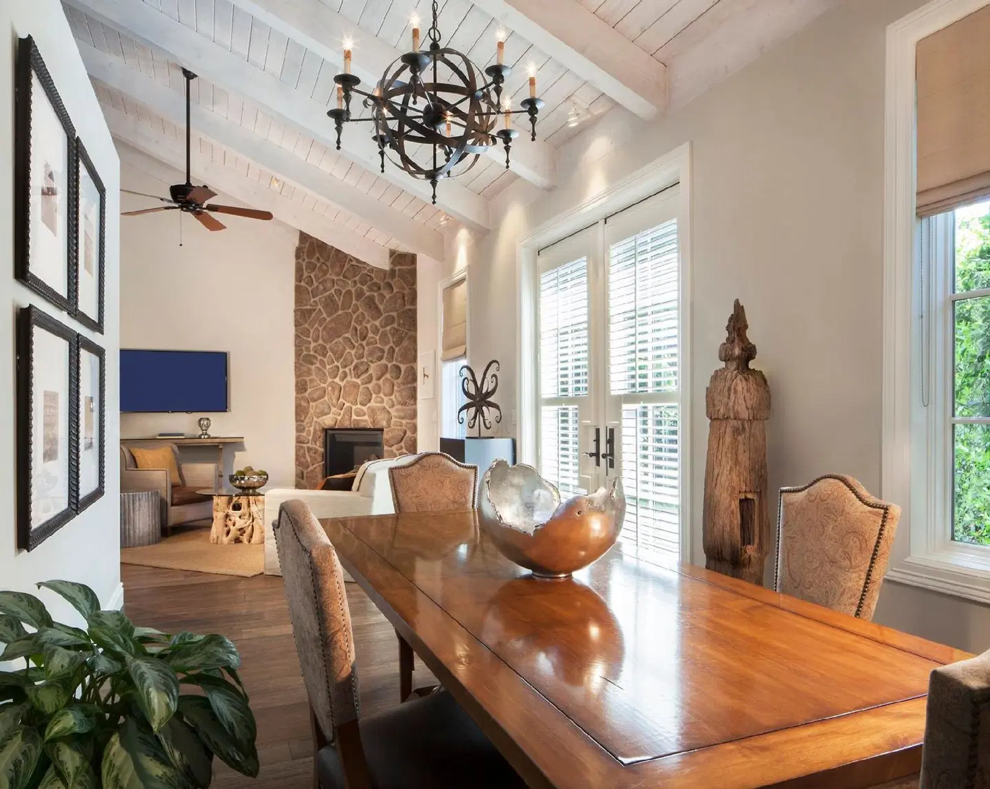 Yountville ROOM_EXAMPLE