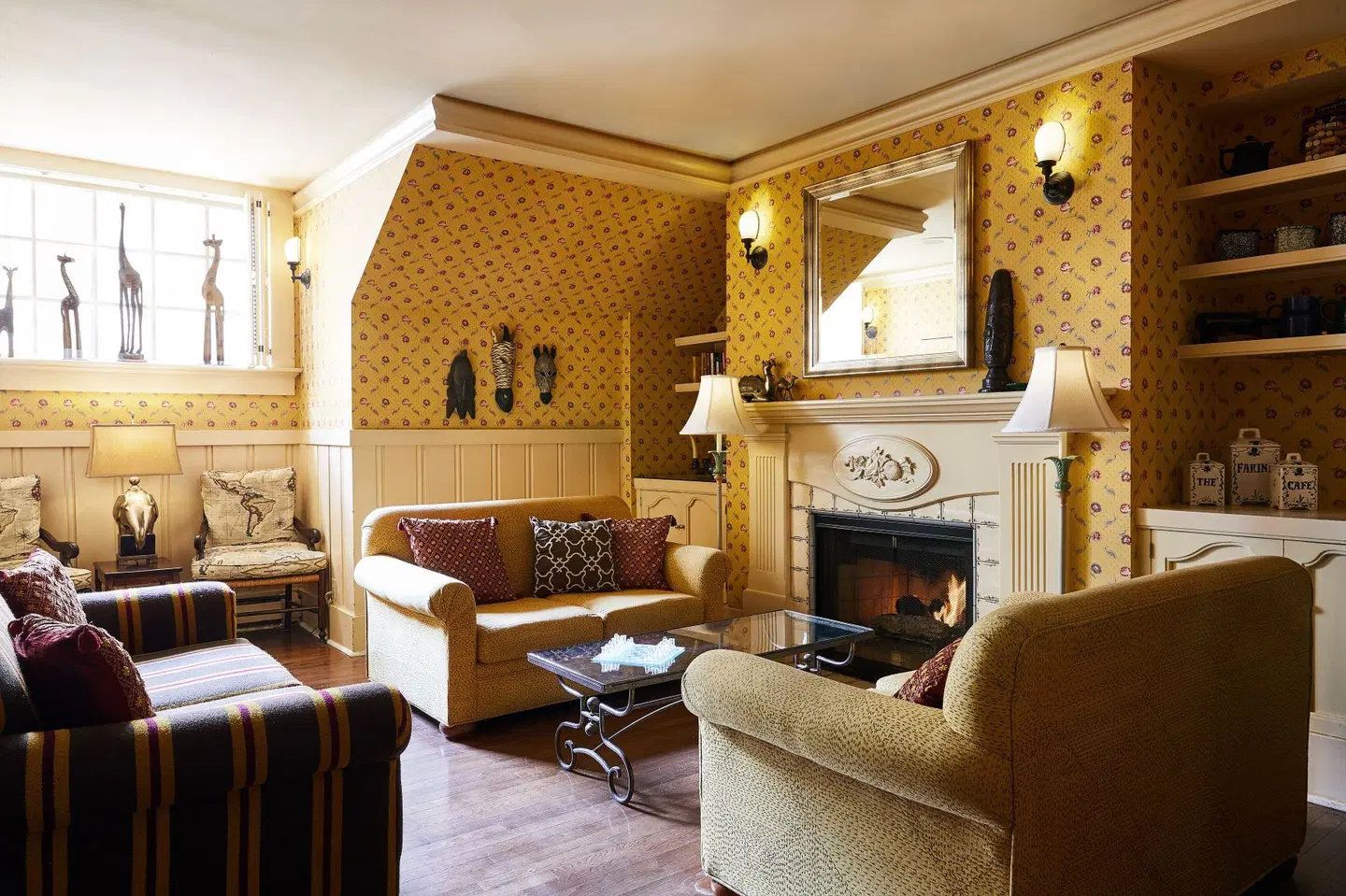 Petite Auberge ROOM_EXAMPLE