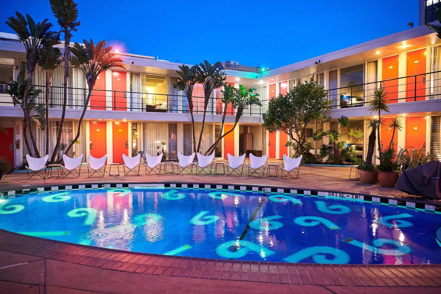 Phoenix Hotel, a Joie de Vivre Hotel OUTDOOR_POOL