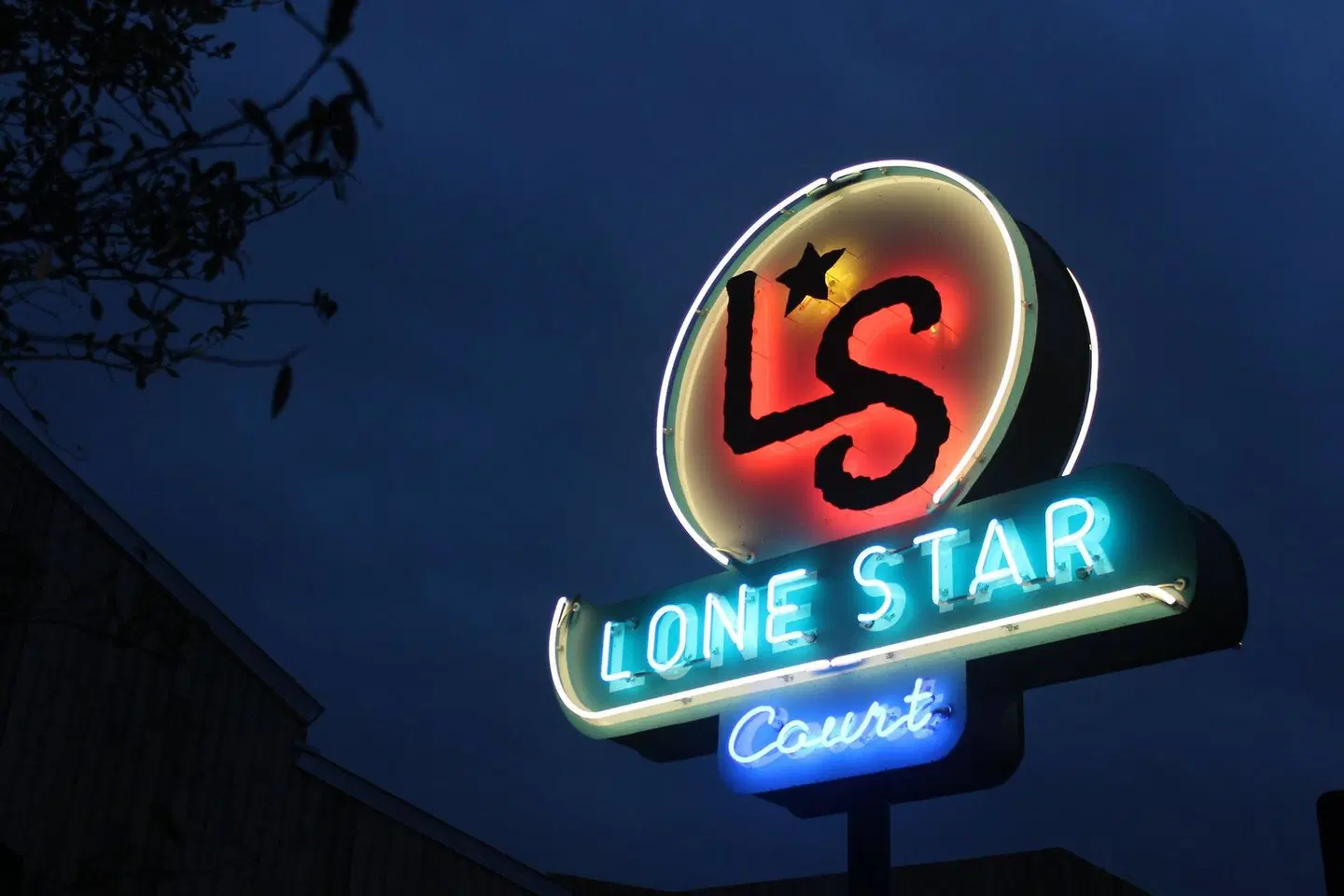Lone Star Court EXTERIOR