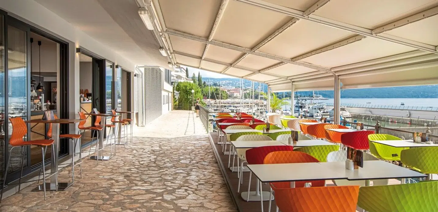 Hotel Istra Bar