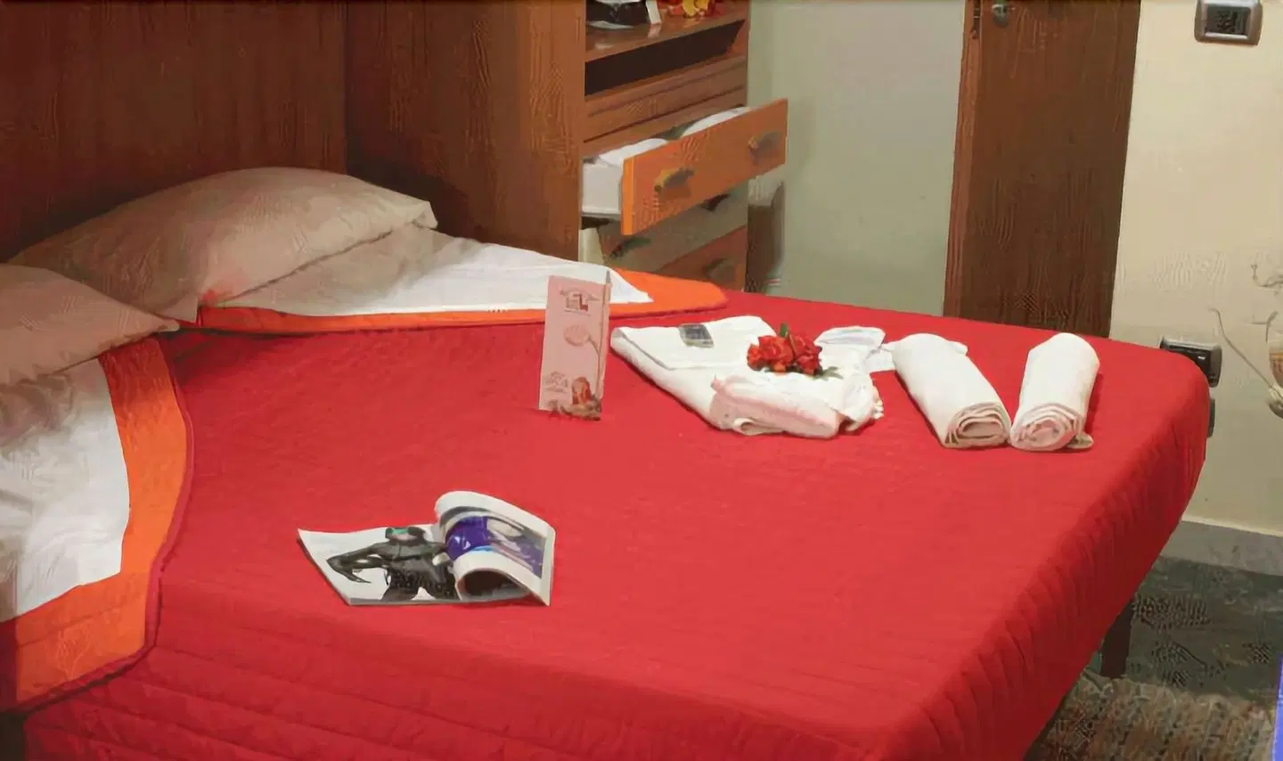 Reale House Rooms HEALTH_BEAUTY