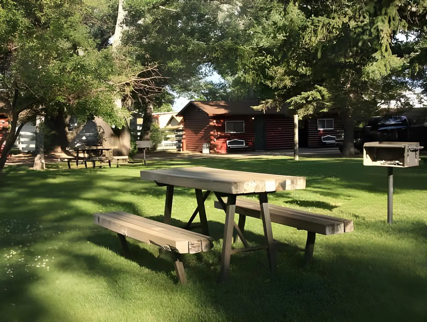 Z Bar Motel Garten