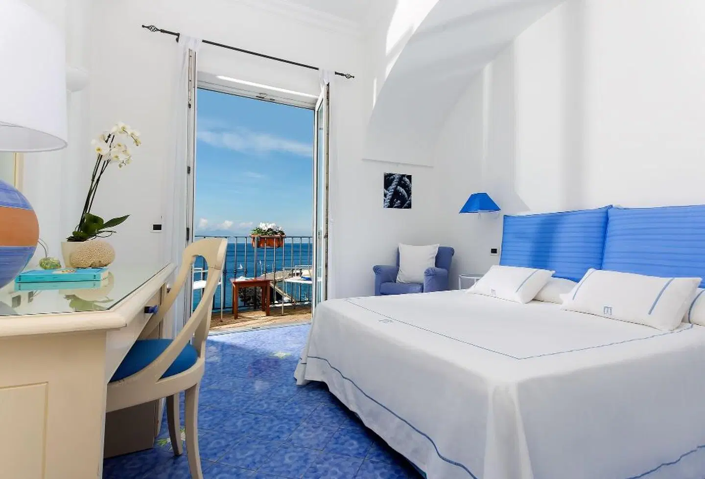 Relais Maresca ROOM_EXAMPLE