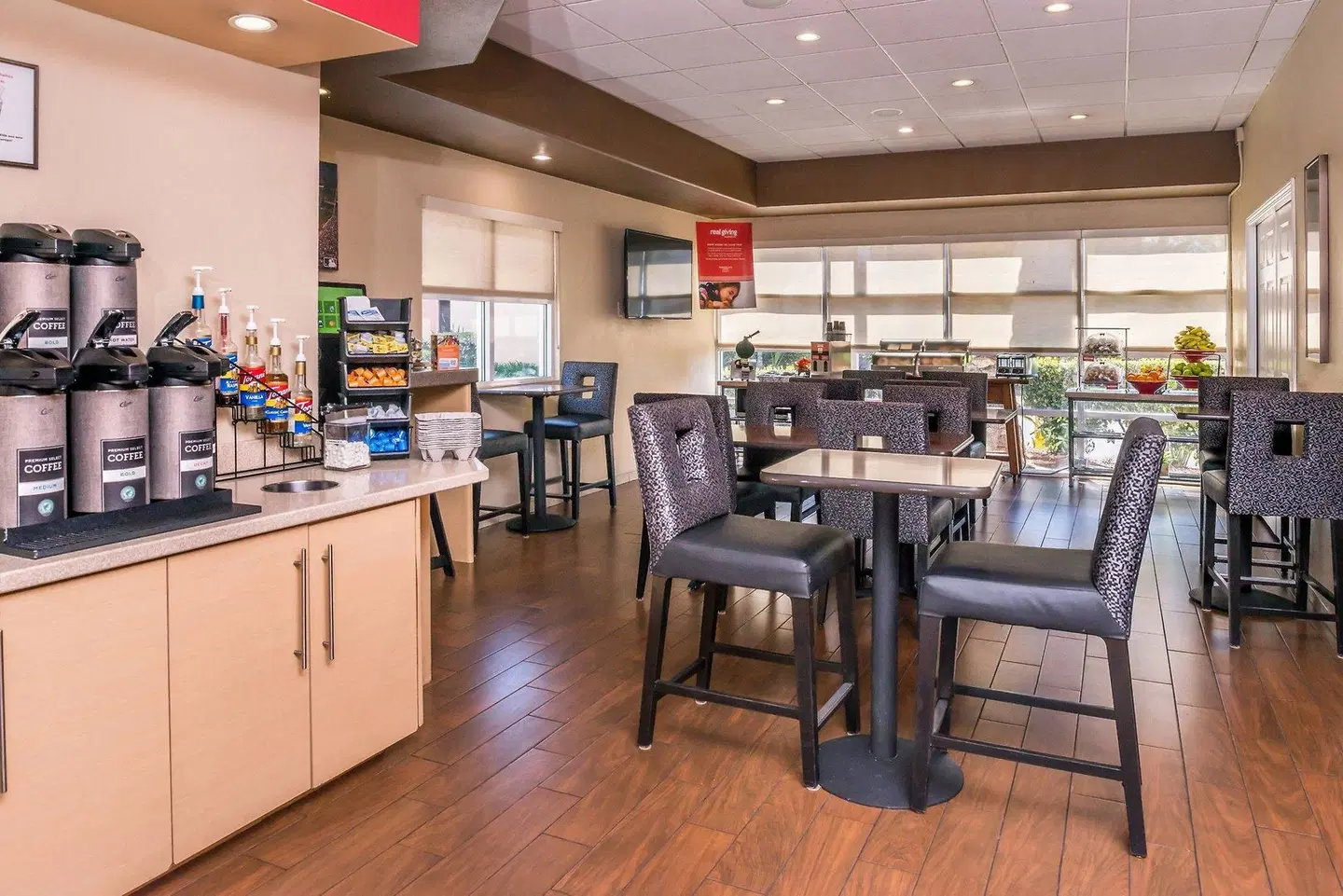 TownePlace Suites by Marriott Anaheim Maingate Near Angel Stadium Restaurant