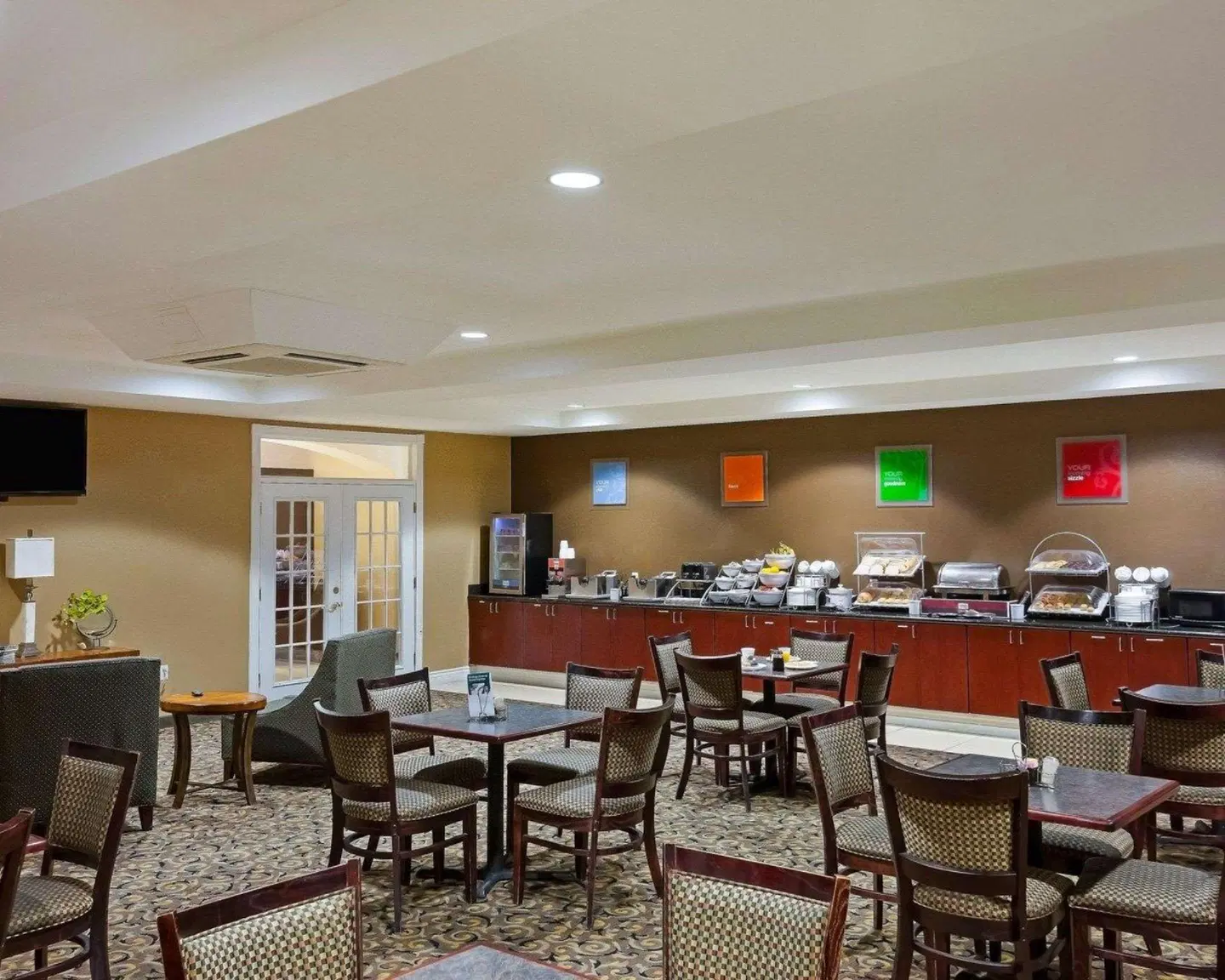 Comfort Suites University Restaurant
