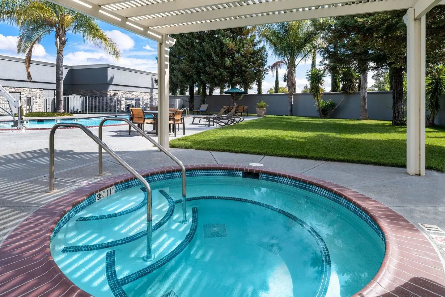 Courtyard by Marriott Fairfield Napa Valley Area Hallenbad