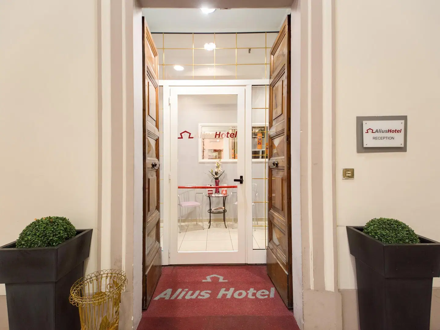 Alius ROOM_EXAMPLE