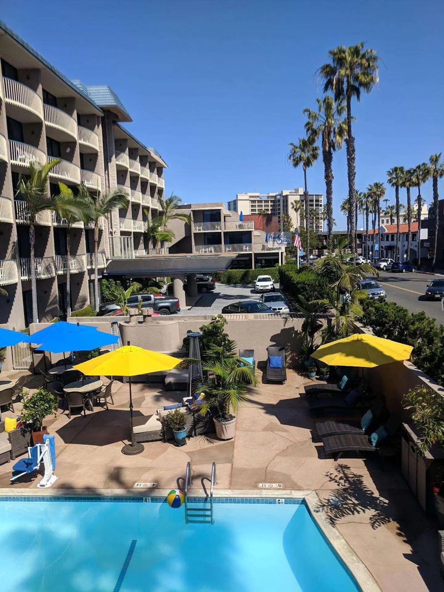 Best Western PLUS Inn by the Sea OUTDOOR_POOL