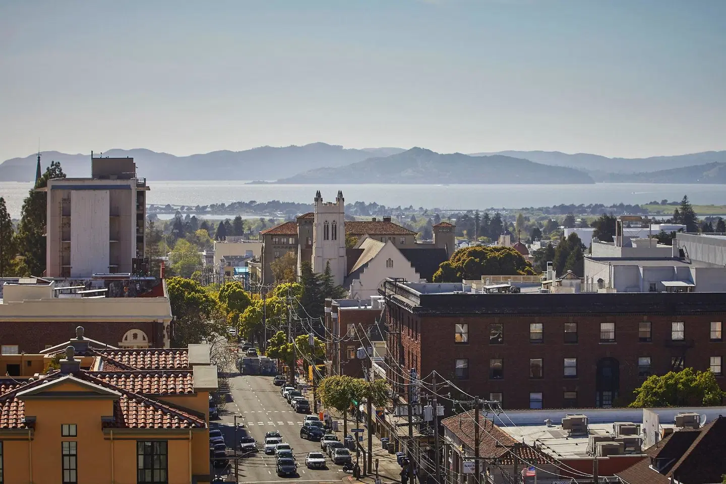 Graduate Berkeley EXTERIOR