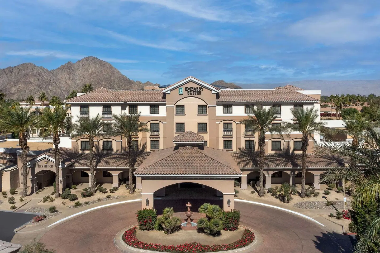 Embassy Suites by Hilton La Quinta Hotel & Spa Terrasse