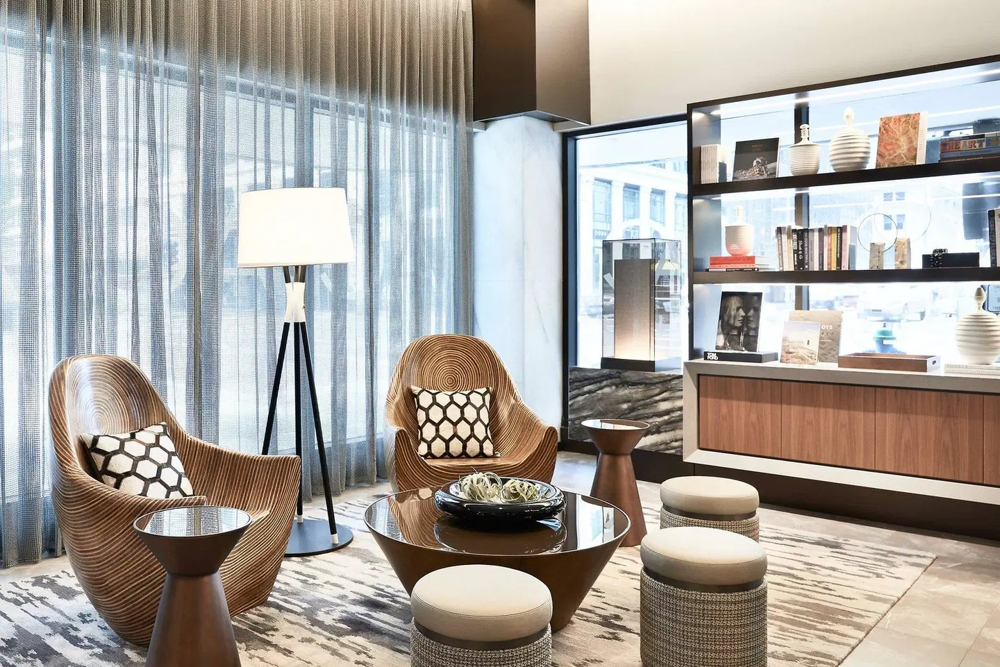 AC Hotel by Marriott Houston Downtown Bar