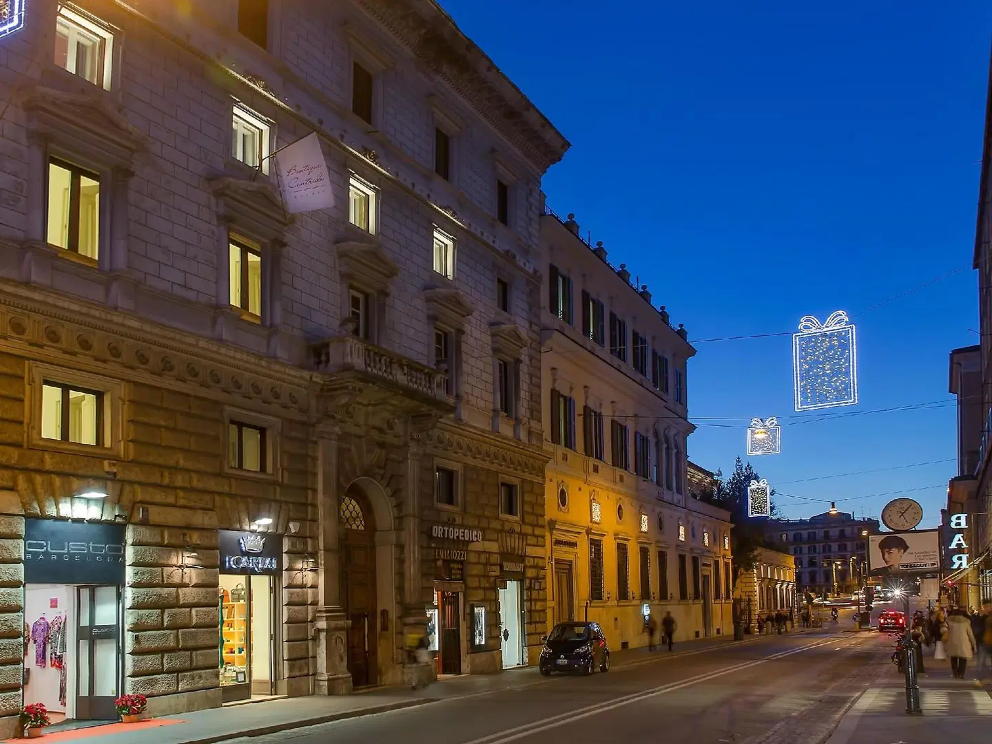 Boutique Centrale Relais EXTERIOR