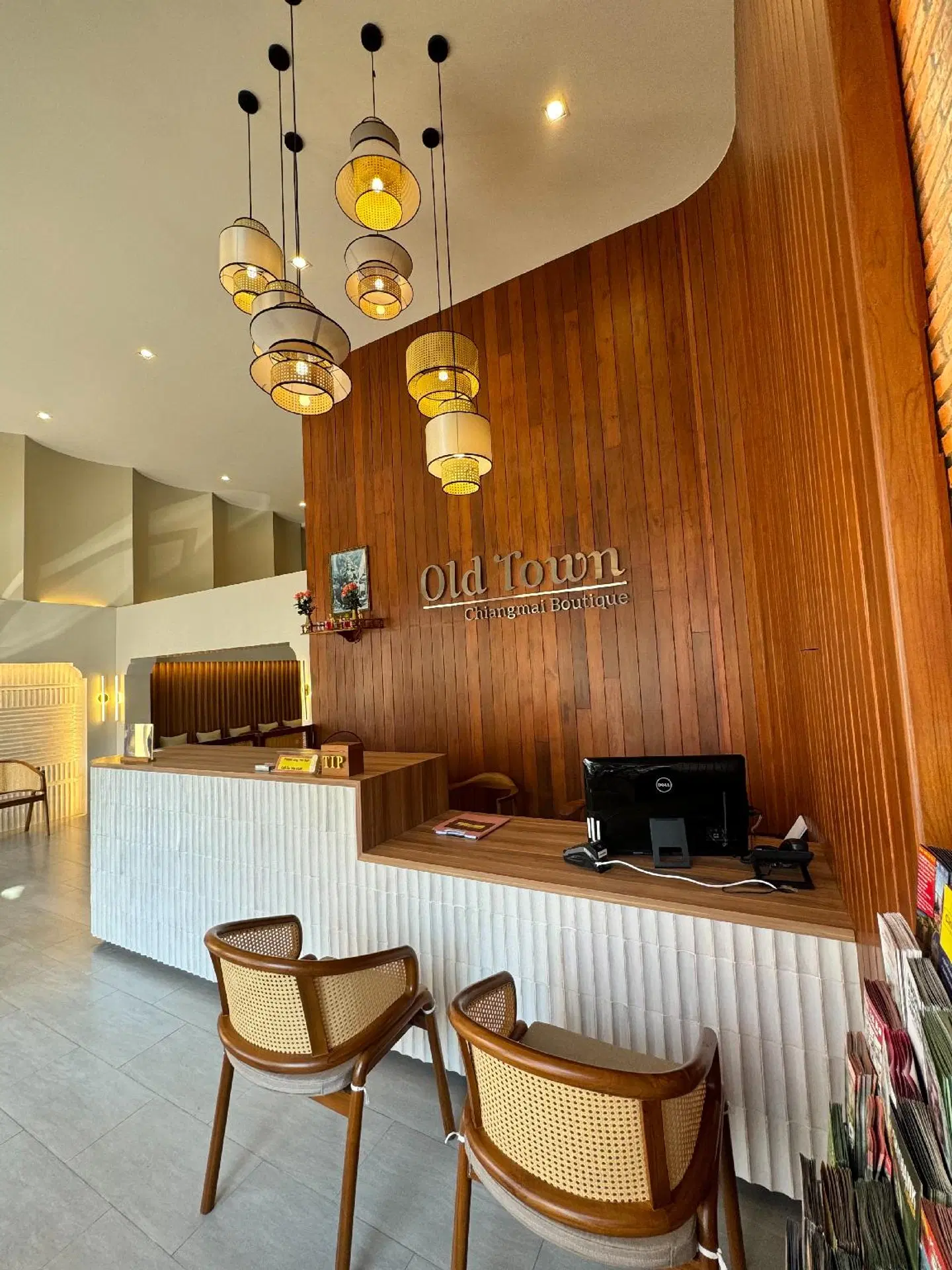 Old Town Chiangmai Boutique Bar