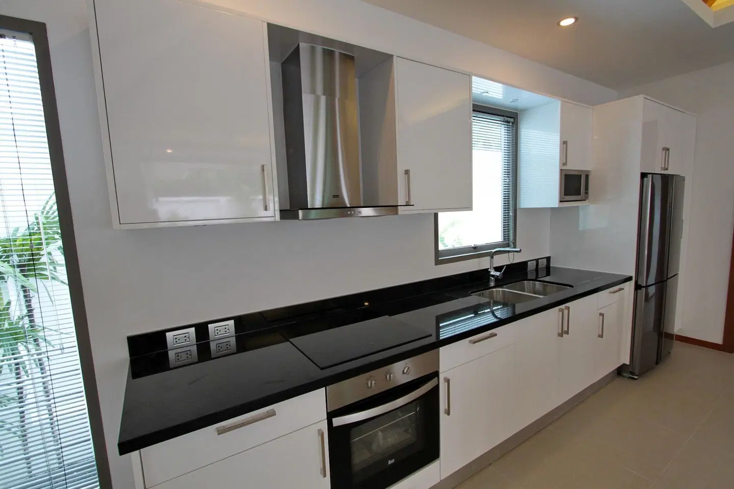 Ya Nui Beach Villas ROOM_EXAMPLE