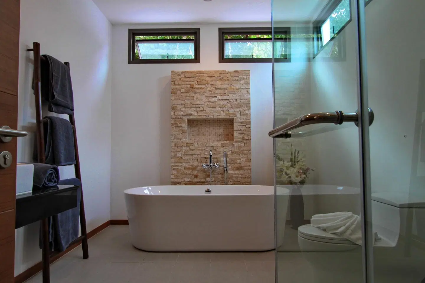 Ya Nui Beach Villas Badezimmer