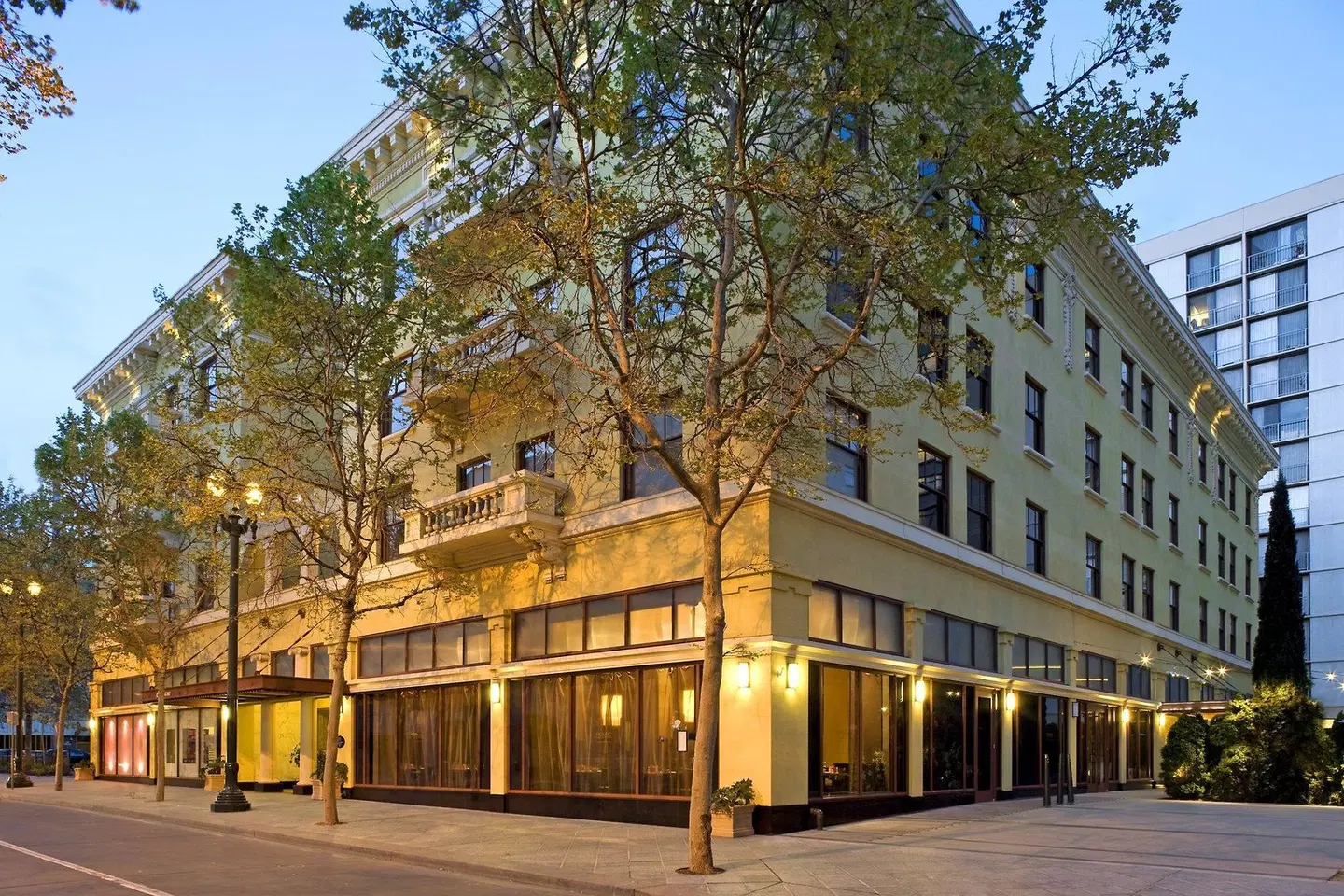Four Points by Sheraton San Jose Downtown EXTERIOR