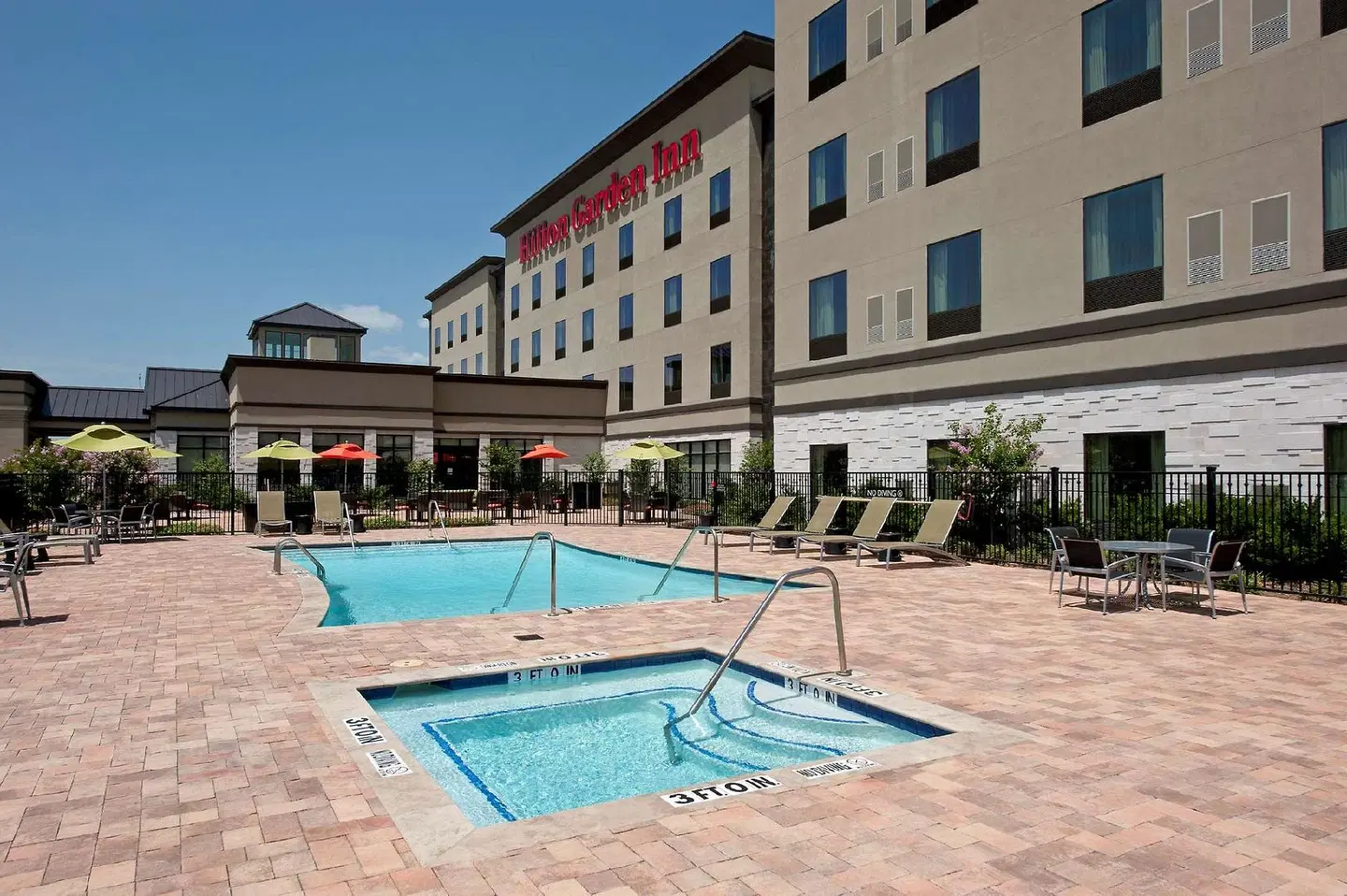Hilton Garden Inn Ft Worth Alliance Airport OUTDOOR_POOL
