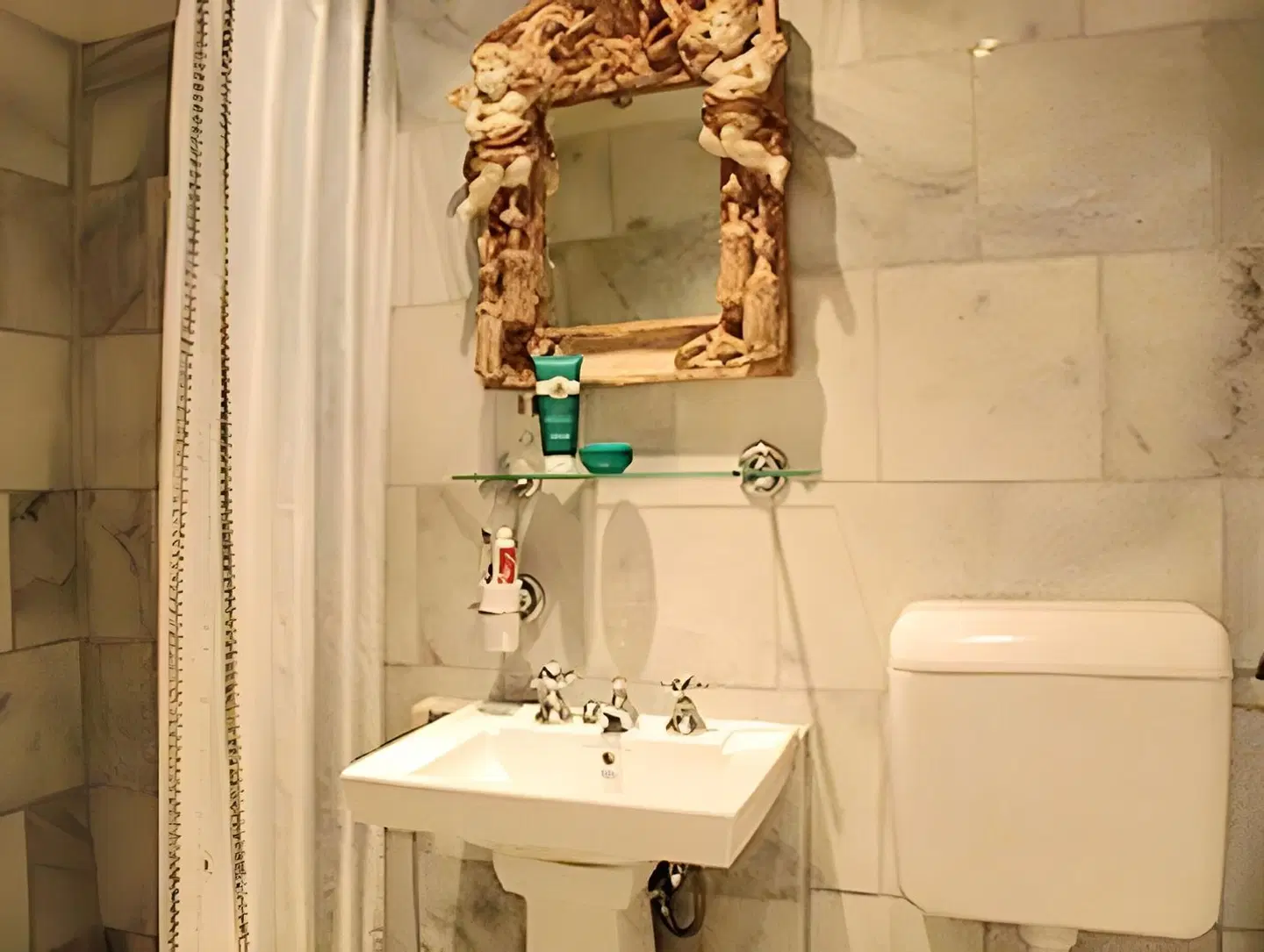 VISIONAPARTMENTS Zurich Albertstrasse Badezimmer
