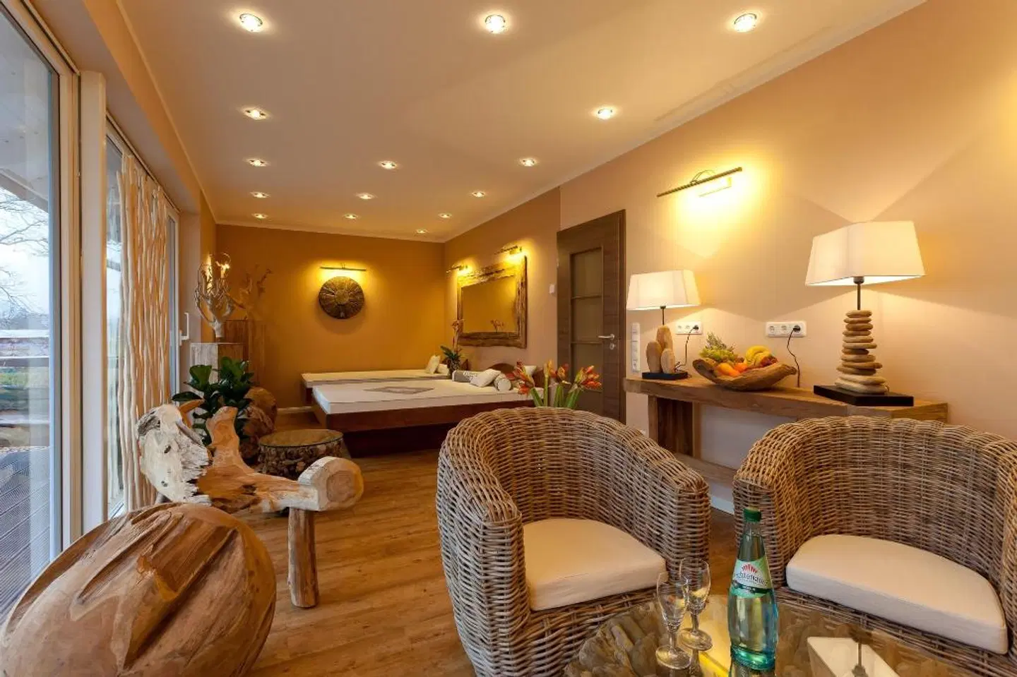 Marks ROOM_EXAMPLE