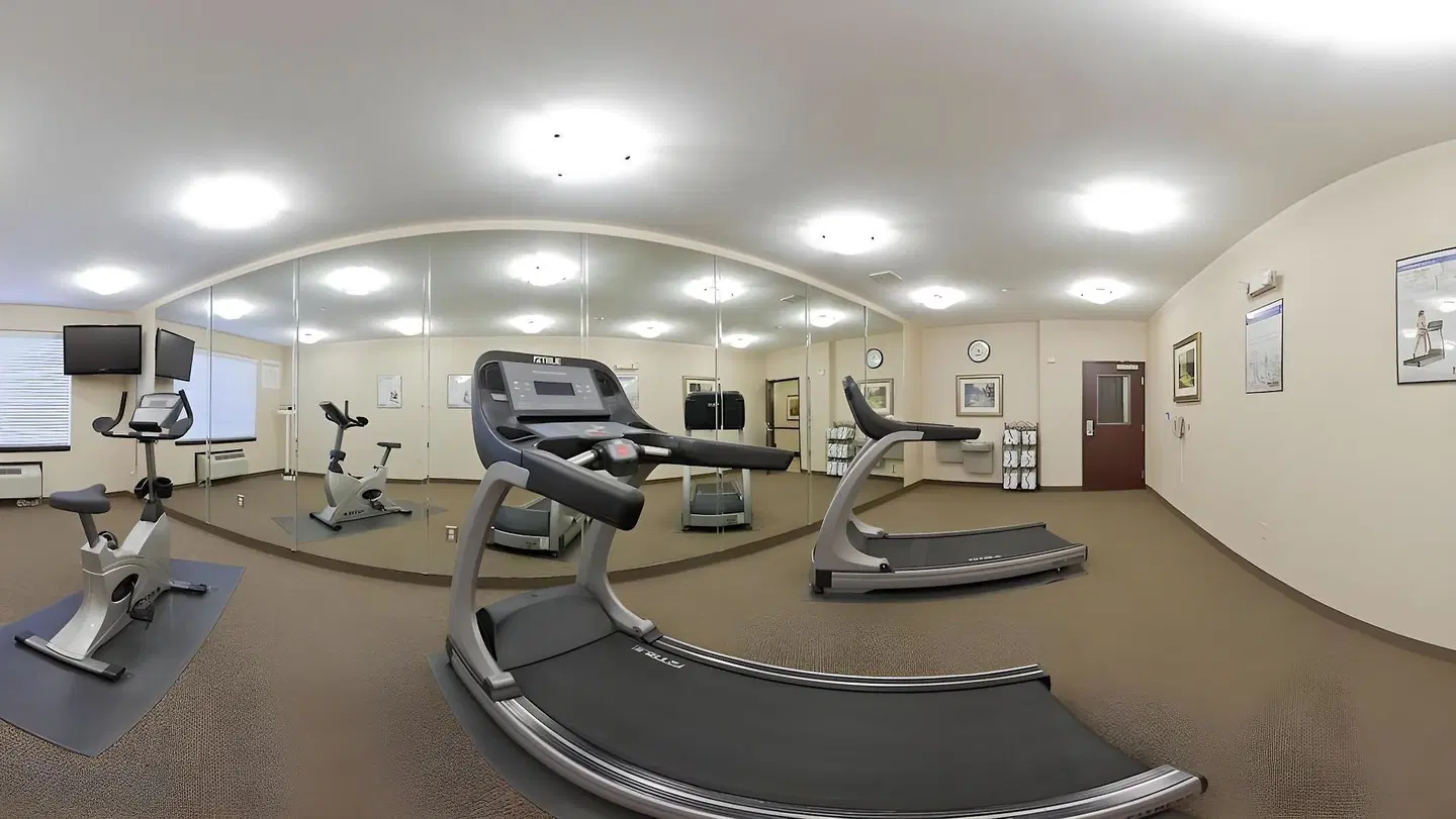 Holiday Inn Express & Suites Henderson-Traffic Star by IHG SPORTS_AND_LEISURE