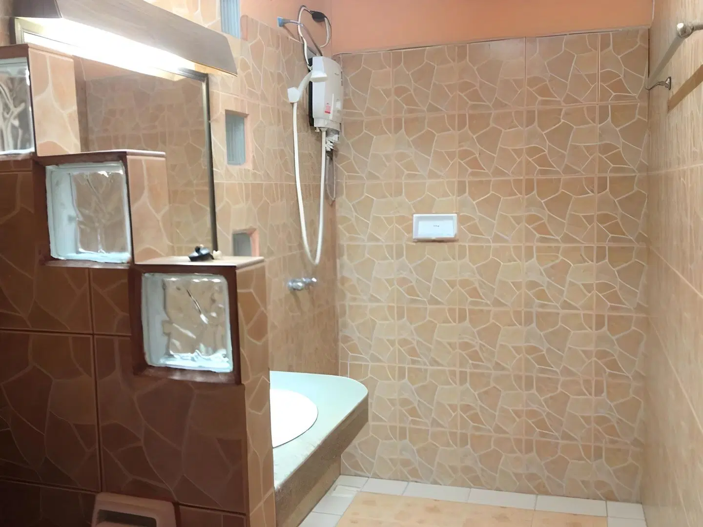 Chaweng Relax Resort Badezimmer
