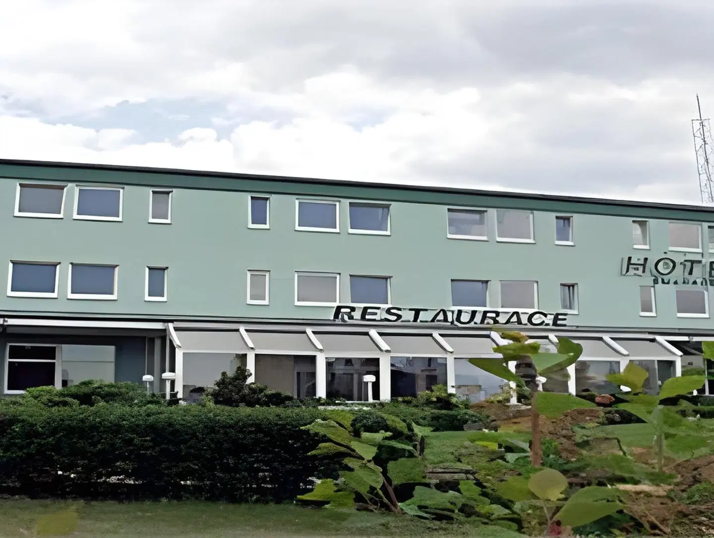 Smaragd EXTERIOR