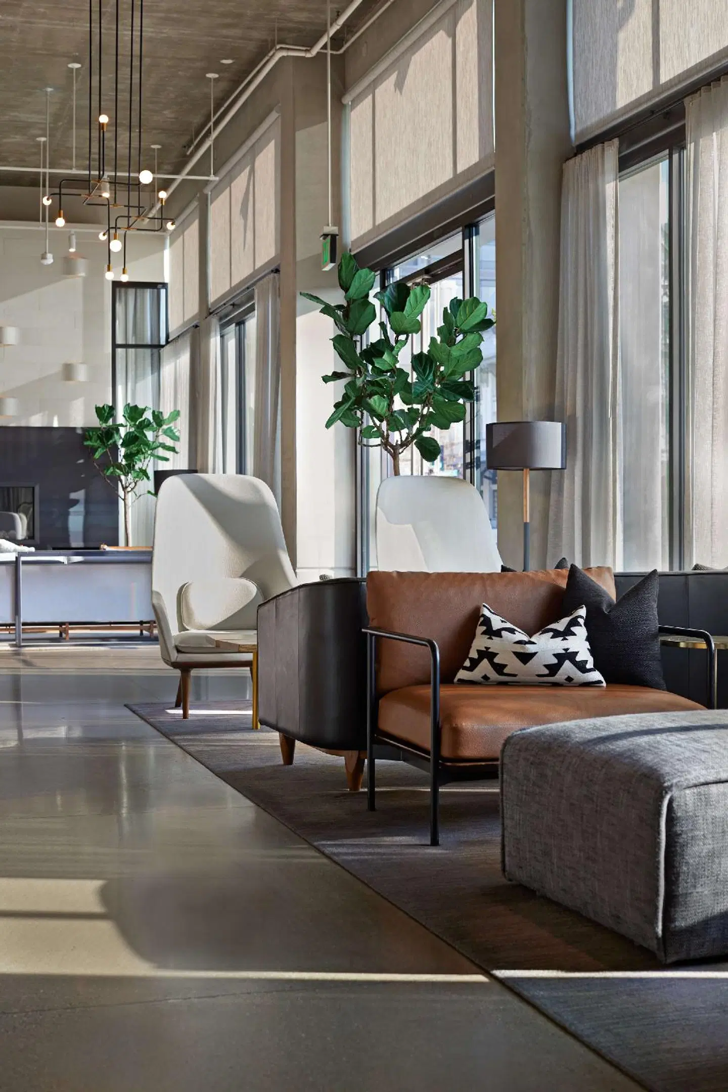 The Fort Sutter Sacramento, Tapestry Collection by Hilton LOUNGE_LOBBY