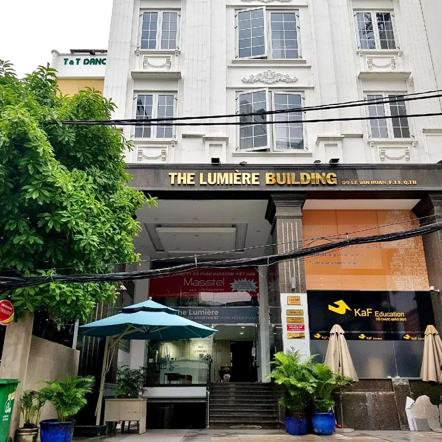 The Lumière Hotel EXTERIOR