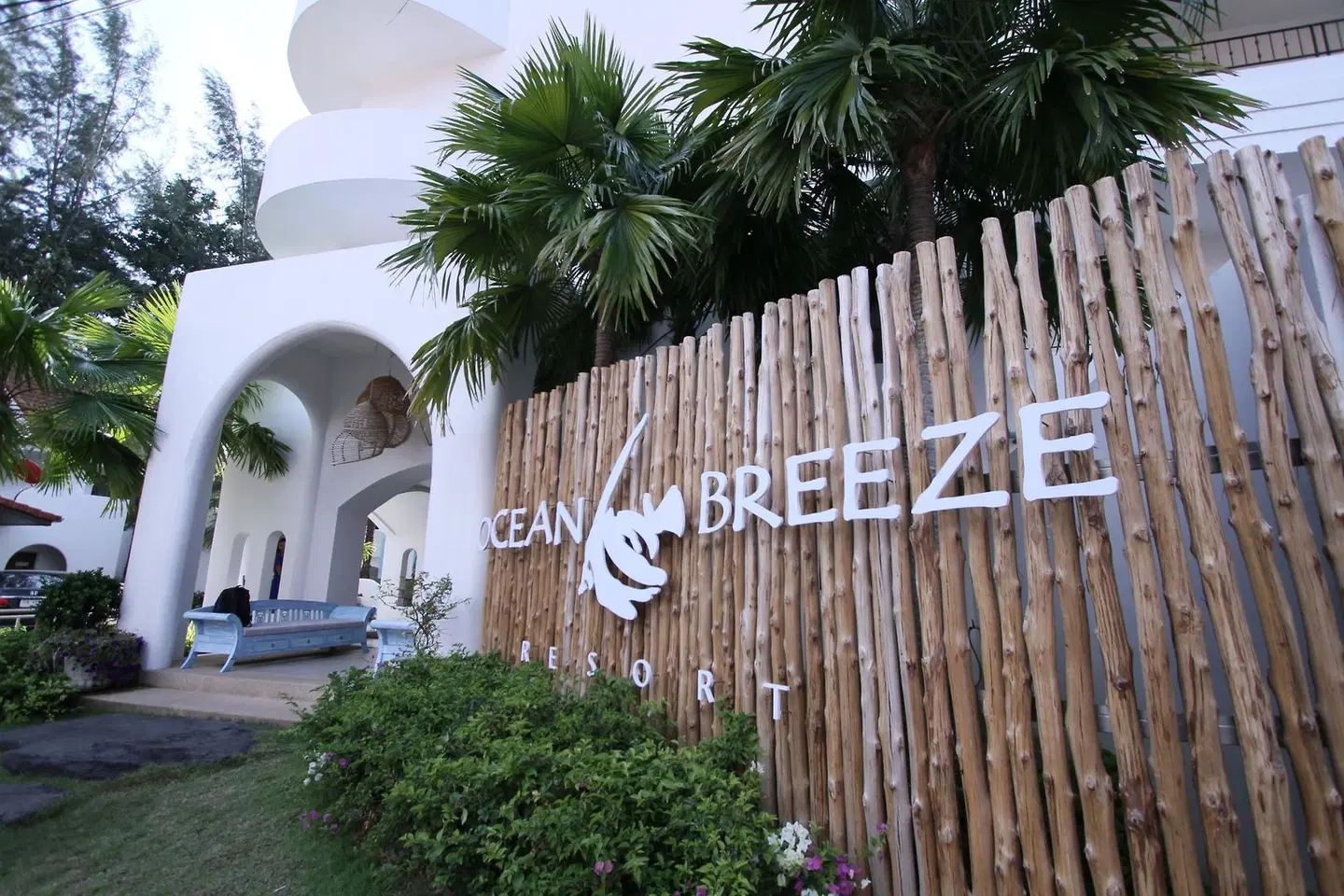 Ocean Breeze Resort Khaolak EXTERIOR